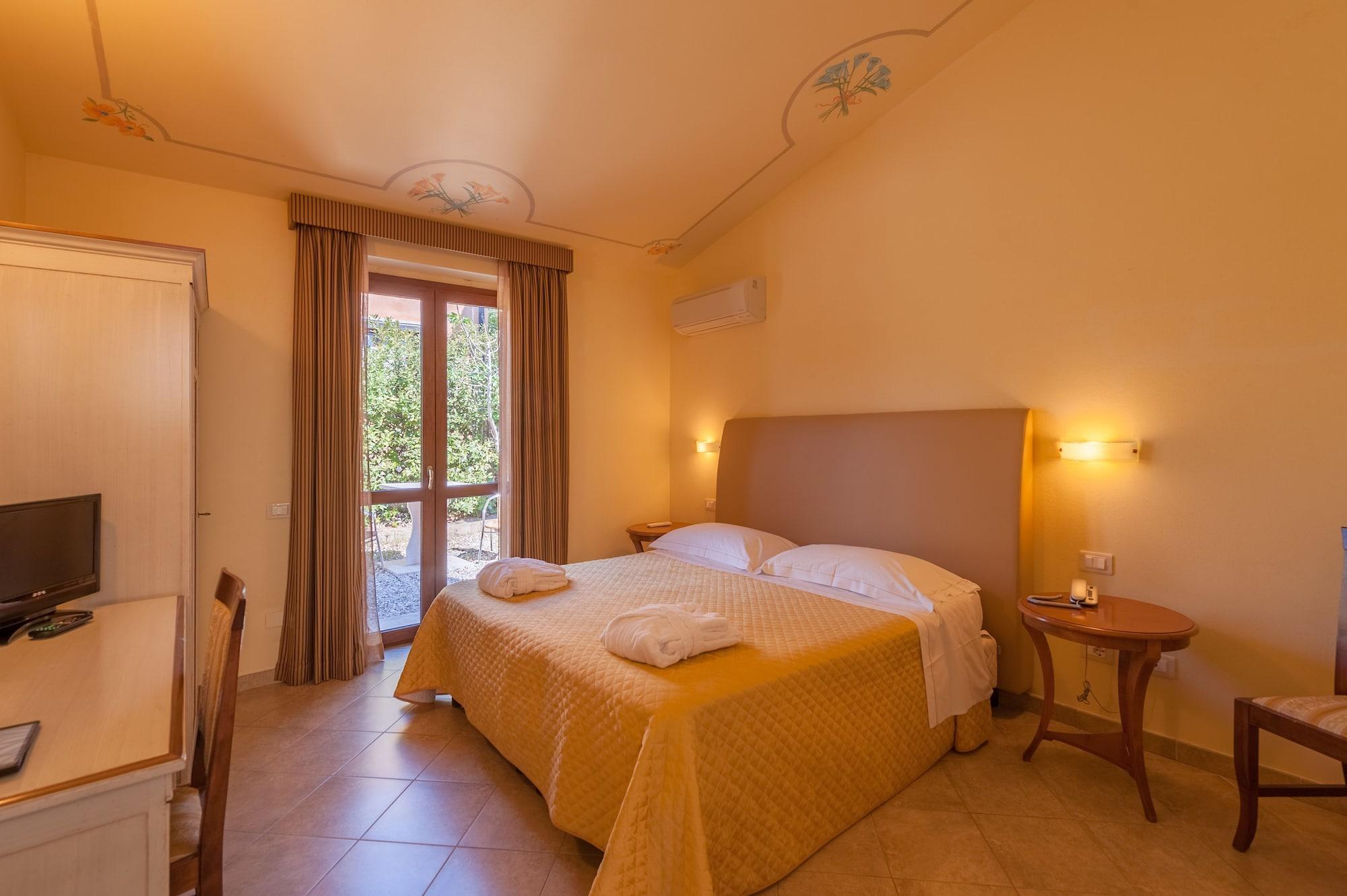 Hotel Saturno Fonte Pura Saturnia Exterior foto